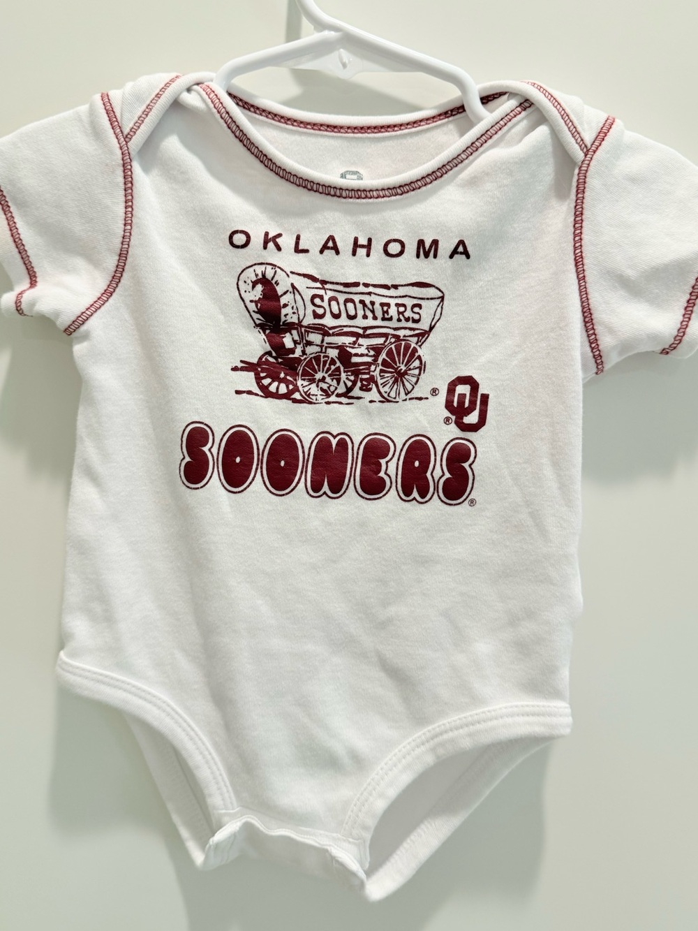 Oklahoma Sooners Infant Bodysuit Onesie 12 Months White Crimson Retro